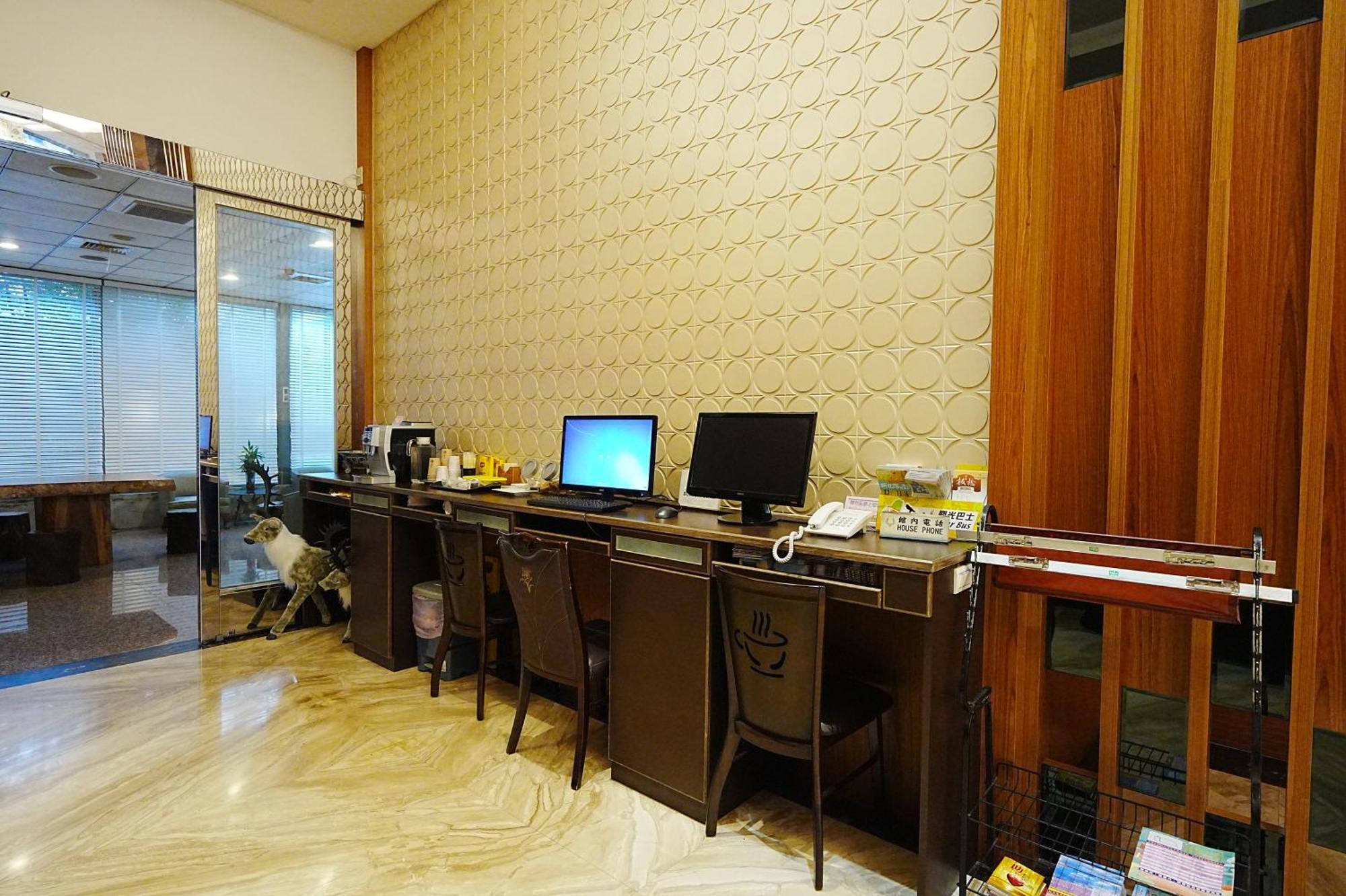 York Hotel Taipei Extérieur photo