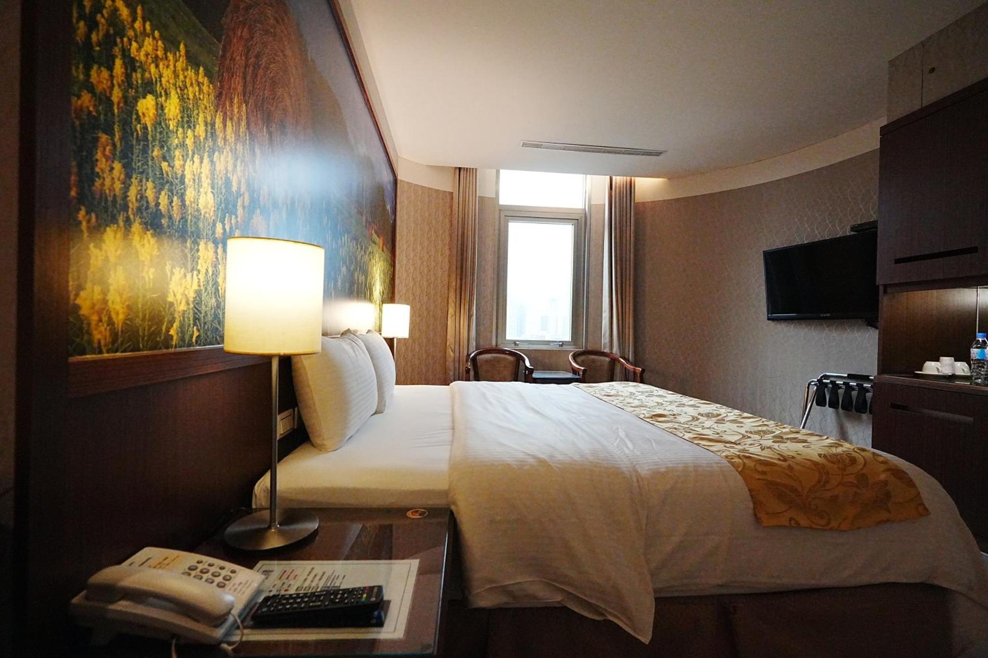 York Hotel Taipei Extérieur photo