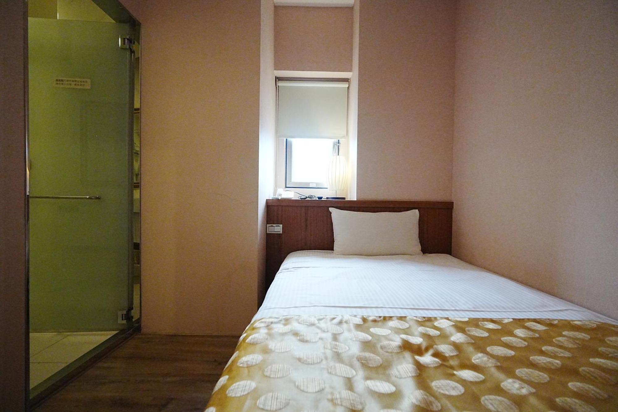 York Hotel Taipei Extérieur photo