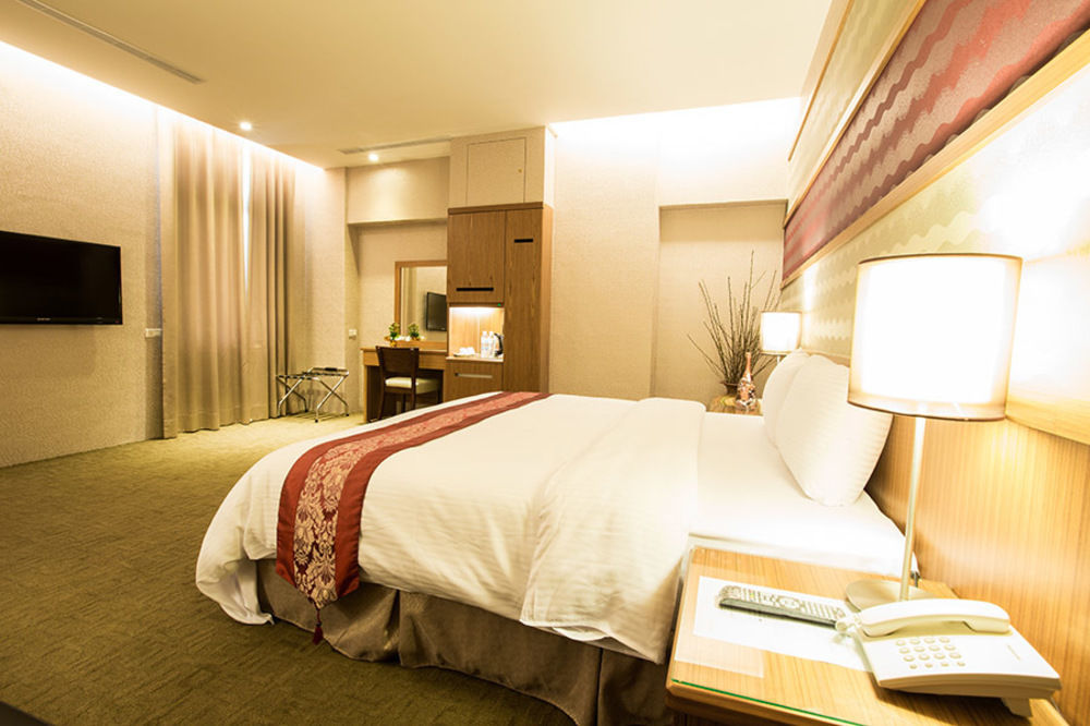 York Hotel Taipei Extérieur photo