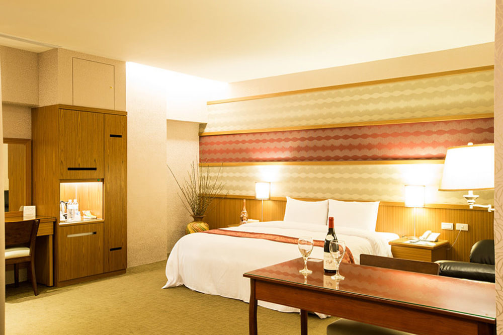 York Hotel Taipei Extérieur photo