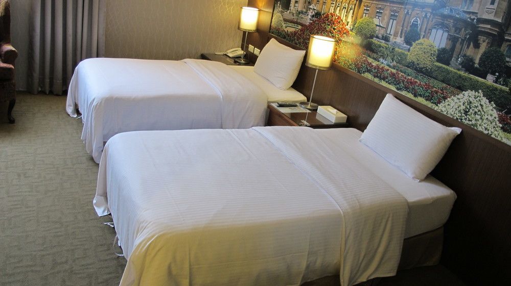 York Hotel Taipei Extérieur photo